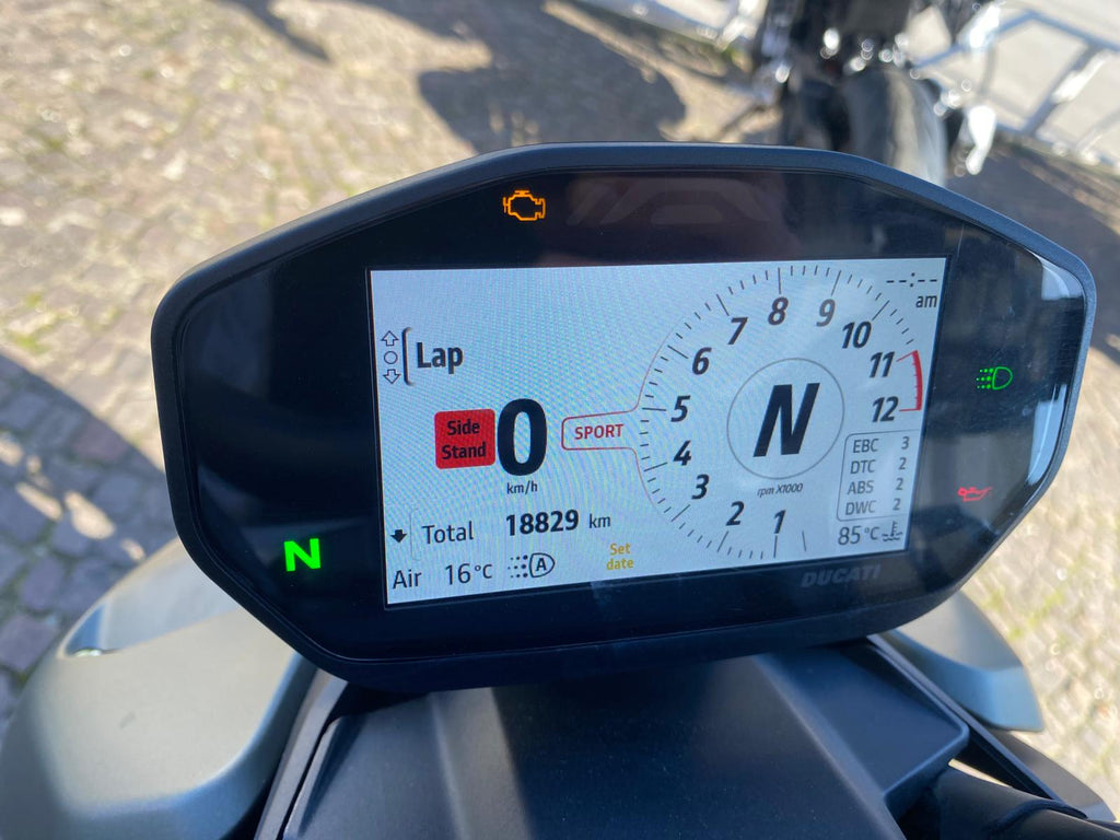 DUCATI STREETFIGHTER V2 - 2022 - KM 18829