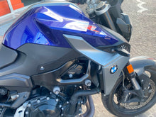 Carica l'immagine nel visualizzatore di Gallery, BMW F 900 R - 2020 - KM 31742