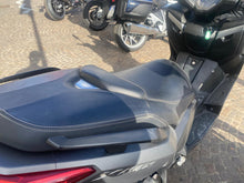 Carica l&#39;immagine nel visualizzatore di Gallery, YAMAHA X MAX 400 - 2016 - KM 20138
