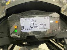 Carica l&#39;immagine nel visualizzatore di Gallery, BMW G 310 GS - 2023 - KM 404