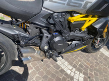 Carica l'immagine nel visualizzatore di Gallery, DUCATI DIAVEL 1260 S - 2022 - KM 2228