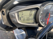 Carica l'immagine nel visualizzatore di Gallery, TRIUMPH STREET TRIPLE R - 2021 - KM 18899