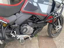 Carica l'immagine nel visualizzatore di Gallery, DUCATI DESERT X - 2024 - KM 20119