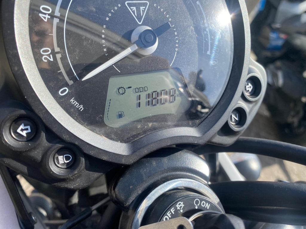 TRIUMPH STREET SCRAMBLER - 2021 - KM 11808