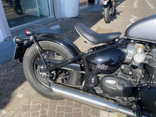 Carica l'immagine nel visualizzatore di Gallery, TRIUMPH BONNEVILLE BOBBER 1200 - 2025 - KM 2133