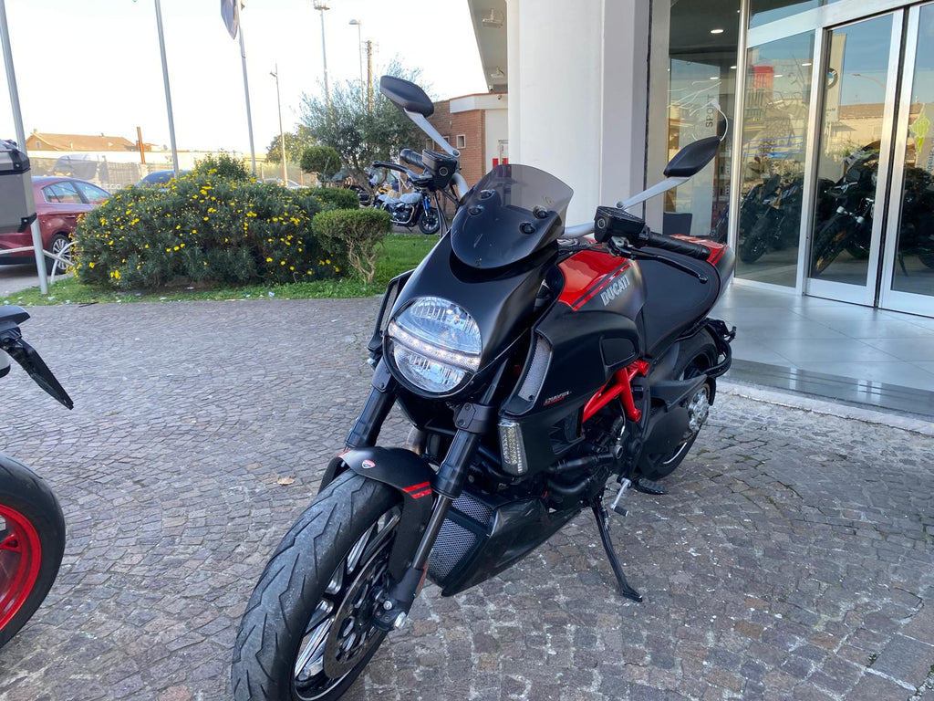 DUCATI DIAVEL CARBON - 2011 - KM 27273