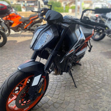 Carica l&#39;immagine nel visualizzatore di Gallery, KTM 890 DUKE GP - 2023 - KM 10328