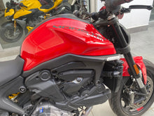Carica l'immagine nel visualizzatore di Gallery, DUCATI MONSTER 937+ - 2025 - KM 12435