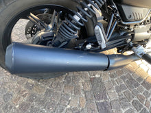 Carica l'immagine nel visualizzatore di Gallery, MOTO GUZZI V7 STONE - 2022 - KM 13853