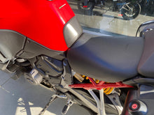 Carica l'immagine nel visualizzatore di Gallery, DUCATI MULTISTRADA V4 S - 2022 - KM 48704