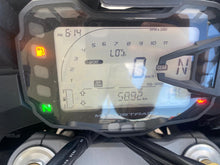 Carica l&#39;immagine nel visualizzatore di Gallery, DUCATI MULTISTRADA V2 - 2024 - KM 5892