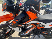 Carica l'immagine nel visualizzatore di Gallery, KTM 890 ADVENTURE R - 2022 - KM 14642
