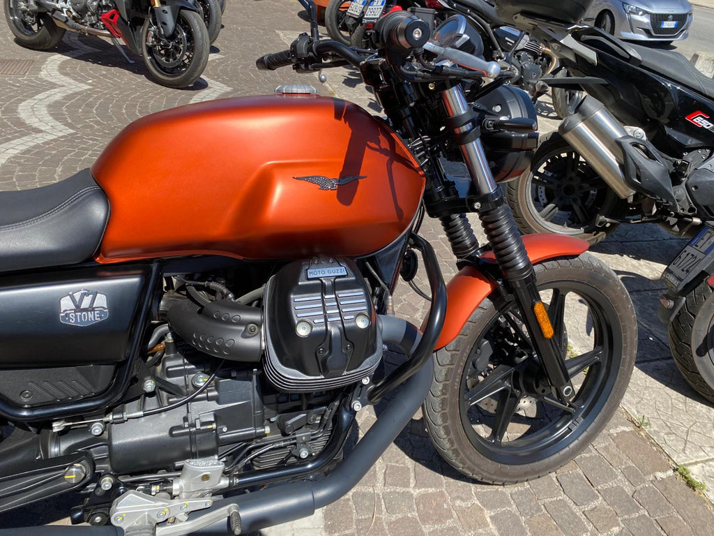 MOTO GUZZI V7 IV STONE - 2021 - KM 18083
