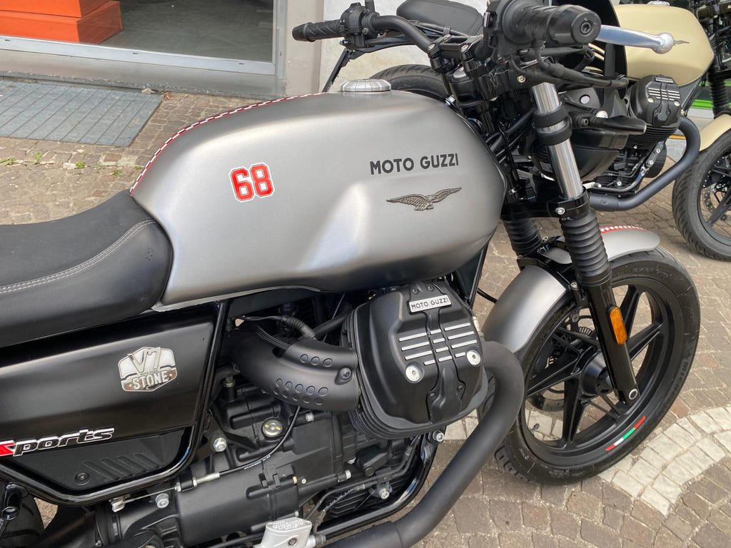 MOTO GUZZI V7 STONE - 2023 - KM 19749