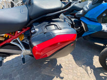 Carica l'immagine nel visualizzatore di Gallery, DUCATI MULTISTRADA V4 S - 2022 - KM 25758