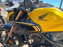 Carica l'immagine nel visualizzatore di Gallery, HONDA CB 500 F - 2024 - KM 33121