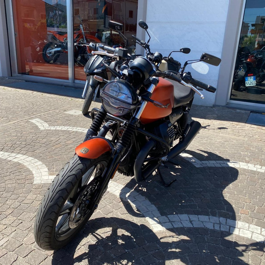 MOTO GUZZI V7 IV STONE - 2021 - KM 18083