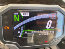 Carica l'immagine nel visualizzatore di Gallery, KAWASAKI Z 900 - 2024 - KM 9406