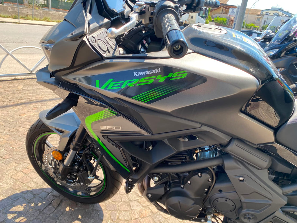 KAWASAKI VERSYS 650 - 2024 - KM 2570