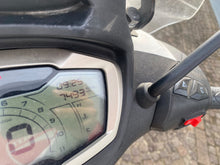Carica l'immagine nel visualizzatore di Gallery, PIAGGIO BEVERLY 300 HPE - 2021 - KM 7493