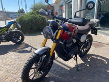 Carica l&#39;immagine nel visualizzatore di Gallery, TRIUMPH SCRAMBLER 400 X - 2024 - KM 1285
