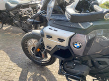 Carica l'immagine nel visualizzatore di Gallery, BMW R 1300 GS ADVENTURE TRIPLE BLACK - 2025 - KM 5996