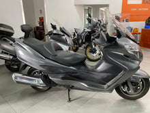 Carica l&#39;immagine nel visualizzatore di Gallery, SUZUKI BURGMAN 400 - 2008 - KM 41667