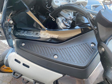 Carica l'immagine nel visualizzatore di Gallery, BMW R 1300 GS ADVENTURE TRIPLE BLACK - 2026 - KM 7064