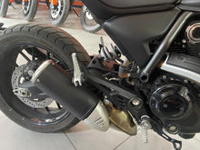 Carica l'immagine nel visualizzatore di Gallery, DUCATI SCRAMBLER 800 ICON DARK - 2025 - KM 8156