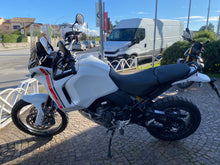 Carica l'immagine nel visualizzatore di Gallery, DUCATI DESERT X - 2022 - KM 5013