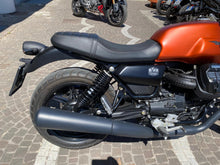 Carica l'immagine nel visualizzatore di Gallery, MOTO GUZZI V7 IV STONE - 2021 - KM 18083