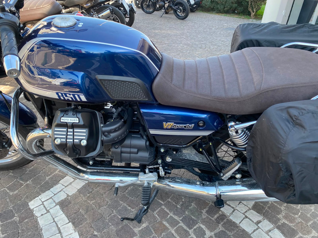 MOTO GUZZI V7 SPECIAL - 2022 - KM 16673