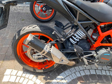 Carica l'immagine nel visualizzatore di Gallery, KTM 125 DUKE - 2021 - KM 26256