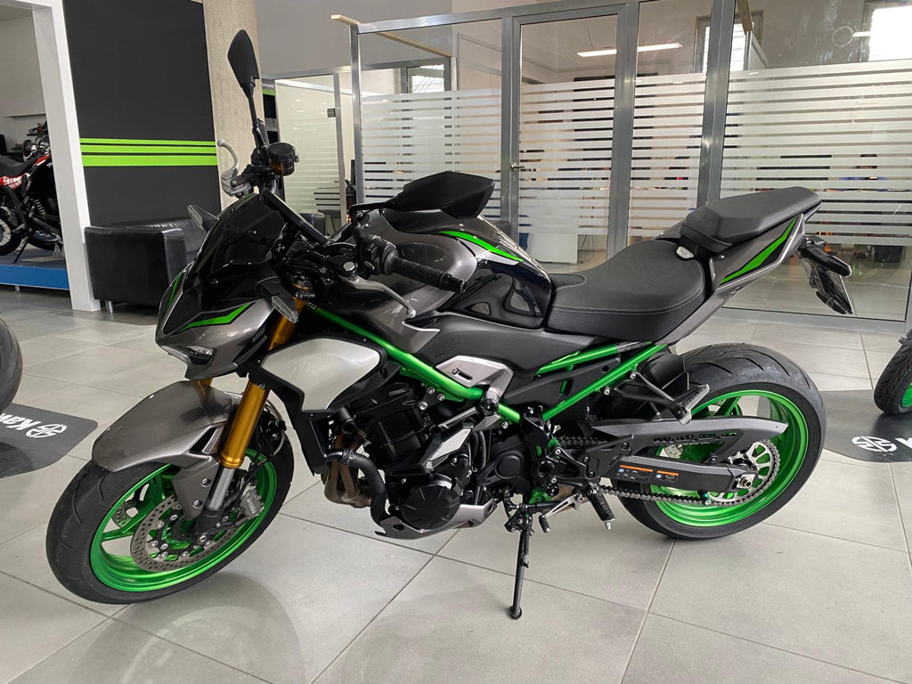KAWASAKI Z 900 SE - 2025 - KM 7740