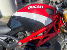 Carica l&#39;immagine nel visualizzatore di Gallery, DUCATI MONSTER 1100 S - 2010 - KM 46955