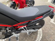 Carica l'immagine nel visualizzatore di Gallery, APRILIA TUAREG 660 DEPOTENZIATA - 2024 - KM 6020