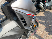 Carica l'immagine nel visualizzatore di Gallery, HONDA INTEGRA 750 S - 2016 - KM 17802