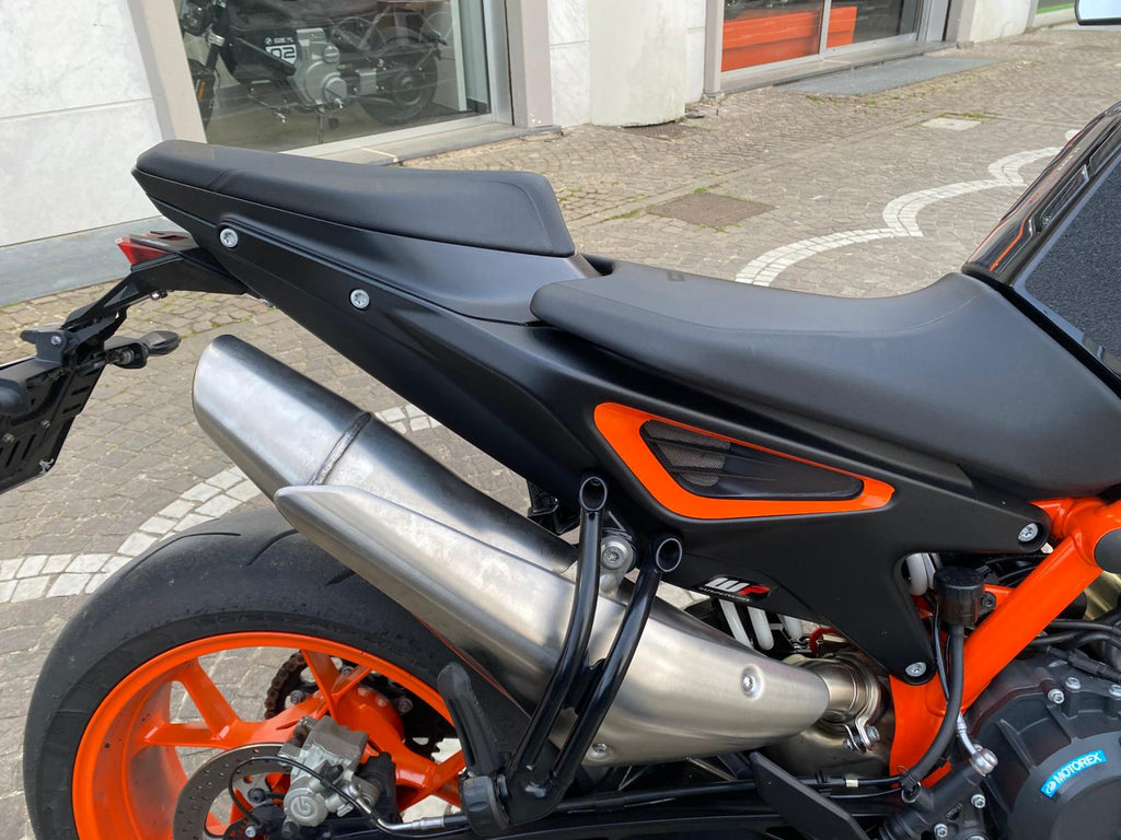 KTM 890 DUKE R - 2022 - KM 21090