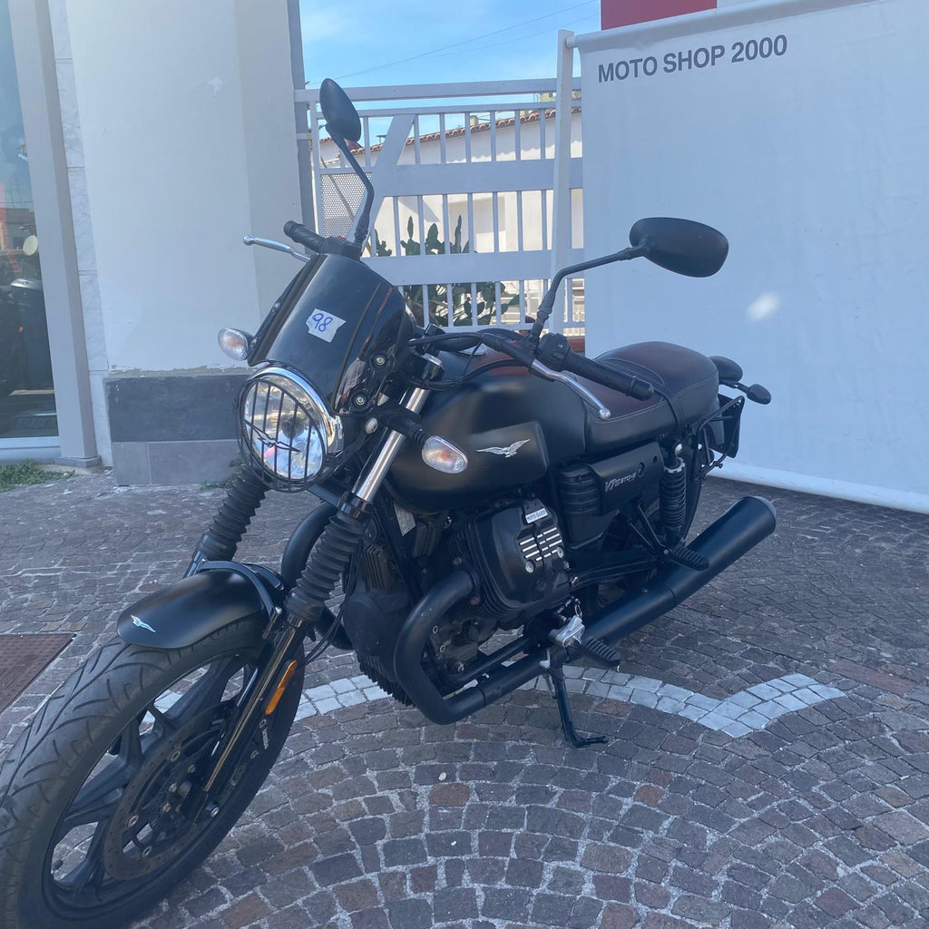 MOTO GUZZI V7 III STONE - 2018 - KM 17723