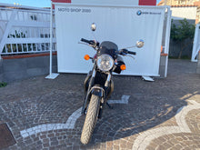 Carica l'immagine nel visualizzatore di Gallery, TRIUMPH BONNEVILLE T 100 - 2024 - KM 8611