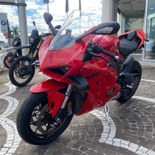 Carica l&#39;immagine nel visualizzatore di Gallery, DUCATI PANIGALE V4 - 2022 - KM 5851