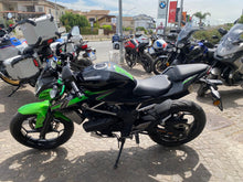 Carica l'immagine nel visualizzatore di Gallery, KAWASAKI Z 125 - 2024 - KM 7800