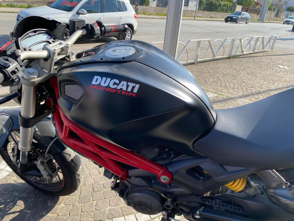DUCATI MONSTER 796 - 2012 - KM 37901