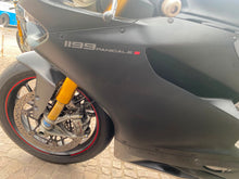 Carica l'immagine nel visualizzatore di Gallery, DUCATI 1199 PANIGALE S LIMITED EDITION - 2015 - KM 31626