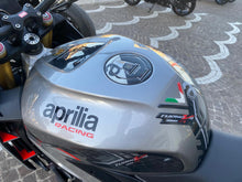 Carica l&#39;immagine nel visualizzatore di Gallery, APRILIA TUONO V4 - 2022 - KM 29241
