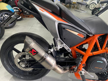 Carica l&#39;immagine nel visualizzatore di Gallery, KTM 690 DUKE - 2012 - KM 39343