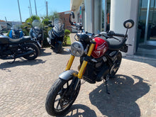 Carica l'immagine nel visualizzatore di Gallery, TRIUMPH SPEED 400 - 2024 - KM 2791