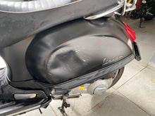 Carica l&#39;immagine nel visualizzatore di Gallery, VESPA GTS 300 - 2011 - KM 47343