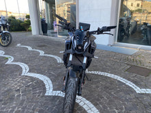 Carica l'immagine nel visualizzatore di Gallery, YAMAHA MT 07 - 2024 - KM 4979