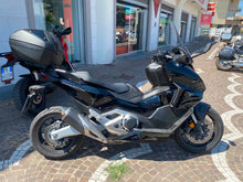 Carica l'immagine nel visualizzatore di Gallery, HONDA FORZA 750 - 2021 - KM 23158